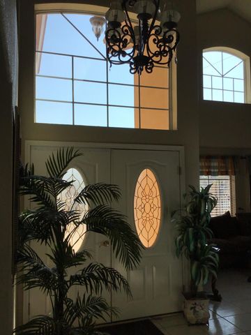 687 Supima Drive, Socorro, TX 79927