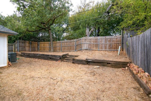 317 Moore Creek Road, Hurst, TX 76053