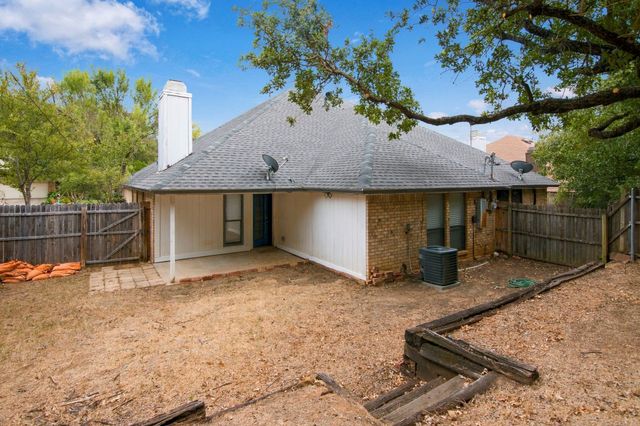 317 Moore Creek Road, Hurst, TX 76053