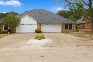 317 Moore Creek Road, Hurst, TX 76053