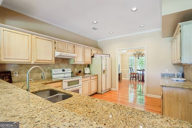 1123 Wharfside Court, Greensboro, GA 30642