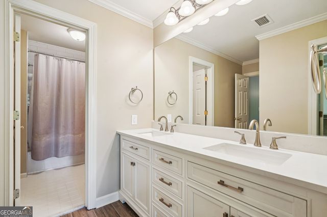 1123 Wharfside Court, Greensboro, GA 30642