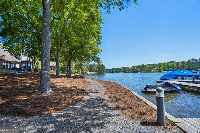 1123 Wharfside Court, Greensboro, GA 30642