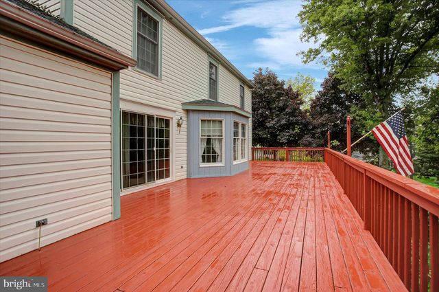 12275 KNOLLWOOD CIRCLE, Waynesboro, PA 17268
