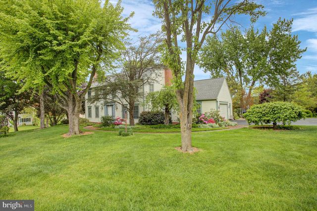 12275 KNOLLWOOD CIRCLE, Waynesboro, PA 17268