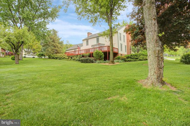 12275 KNOLLWOOD CIRCLE, Waynesboro, PA 17268