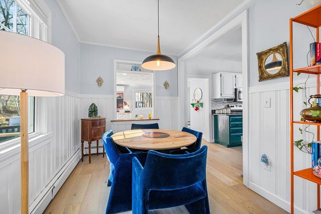 17 Vale Rd, Wakefield, MA 01880