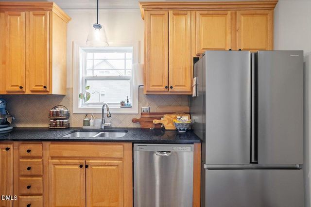 102 Primrose Lane, Carrboro, NC 27510