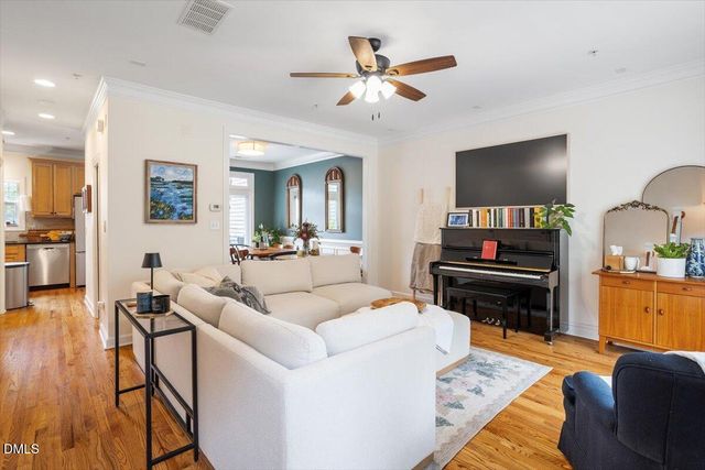 102 Primrose Lane, Carrboro, NC 27510