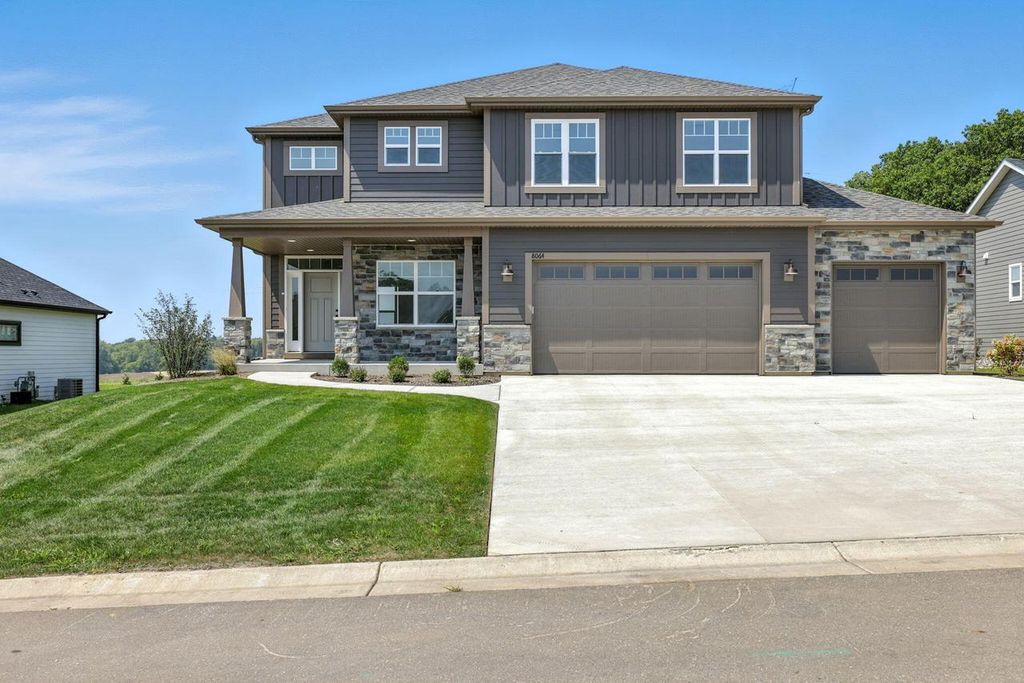 8064 130th AVENUE, Bristol, WI 53104