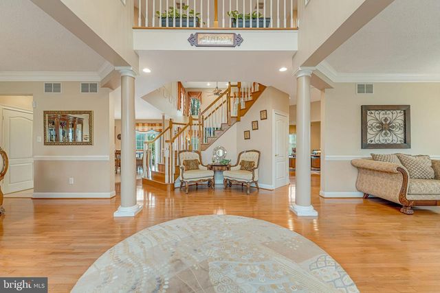 2 LANSBROOK CT, Sewell, NJ 08080