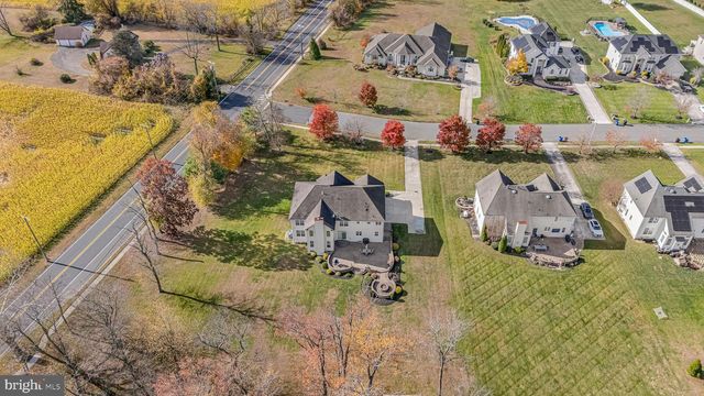 2 LANSBROOK CT, Sewell, NJ 08080