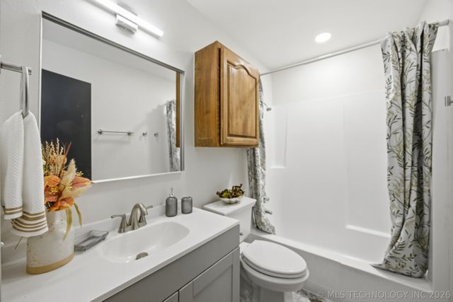 2610 S Woodland Road, Muskogee, OK 74403