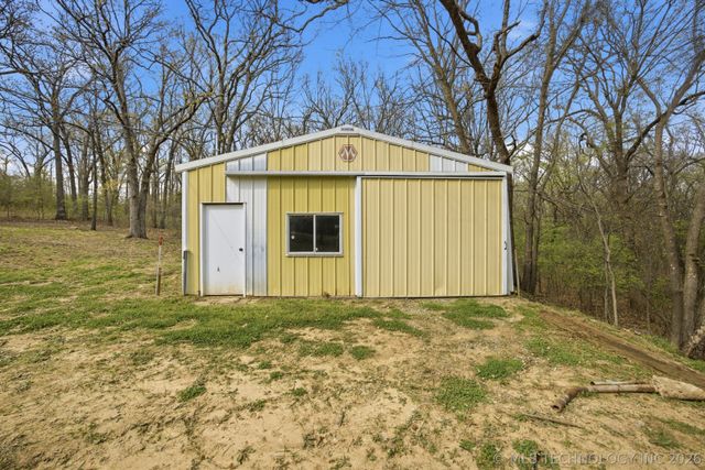 2610 S Woodland Road, Muskogee, OK 74403