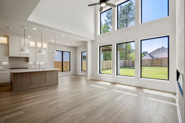 15610 Early Bird Lane, Conroe, TX 77302
