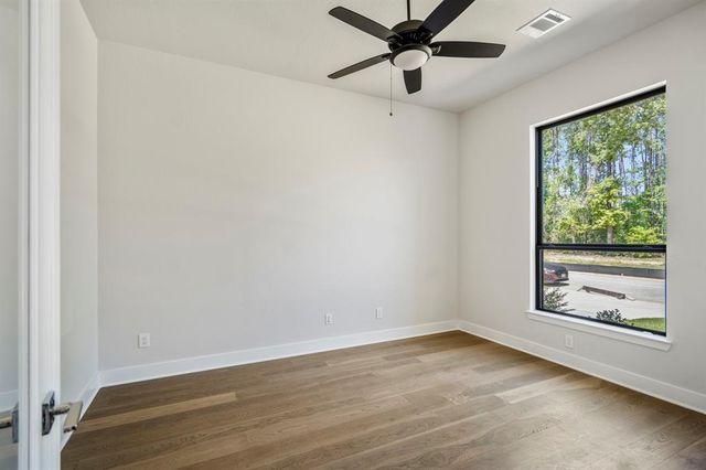 15610 Early Bird Lane, Conroe, TX 77302