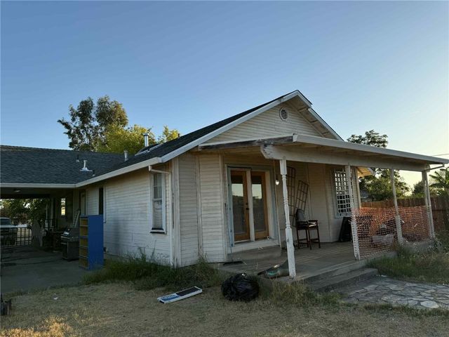 1066 Plumas Ave, Oroville, CA 95966
