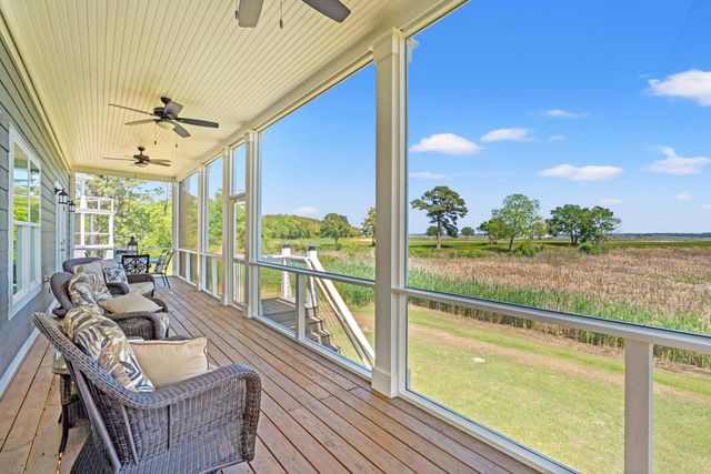 141 Oak Bay Dr., Georgetown, SC 29440
