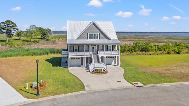 141 Oak Bay Dr., Georgetown, SC 29440