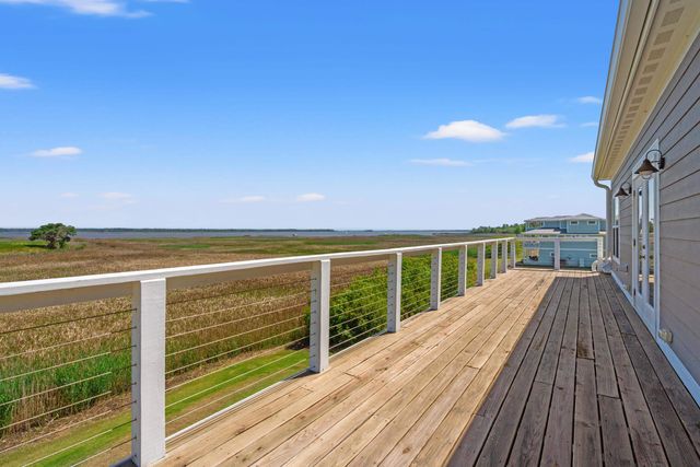 141 Oak Bay Dr., Georgetown, SC 29440