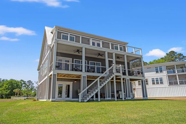 141 Oak Bay Dr., Georgetown, SC 29440
