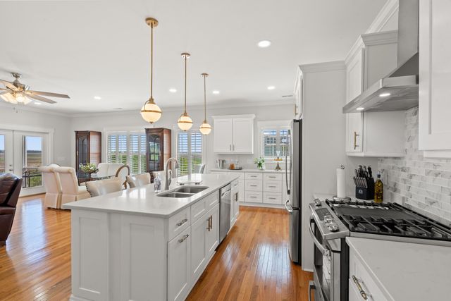 141 Oak Bay Dr., Georgetown, SC 29440
