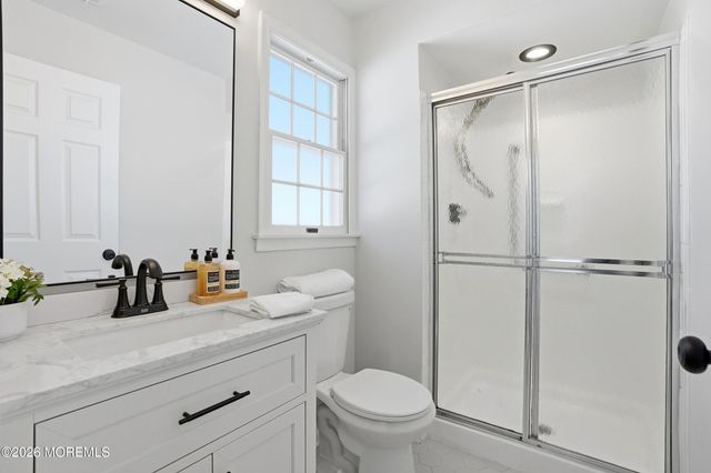 1475 Gleniffer Hill Road, Toms River, NJ 08755