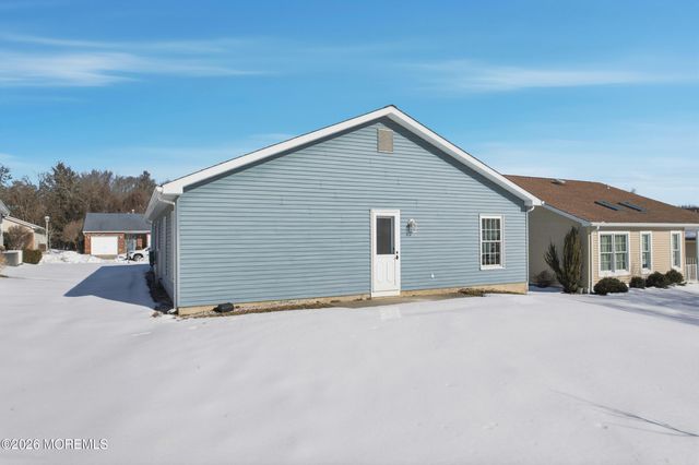 1475 Gleniffer Hill Road, Toms River, NJ 08755