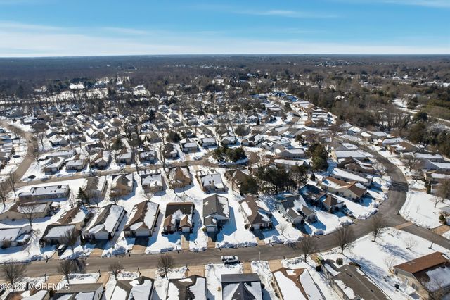 1475 Gleniffer Hill Road, Toms River, NJ 08755