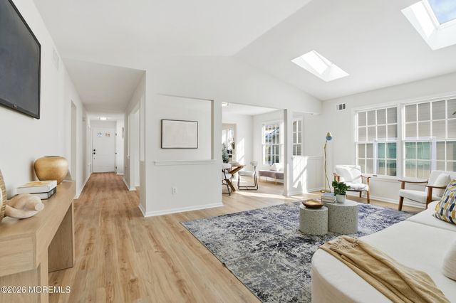 1475 Gleniffer Hill Road, Toms River, NJ 08755