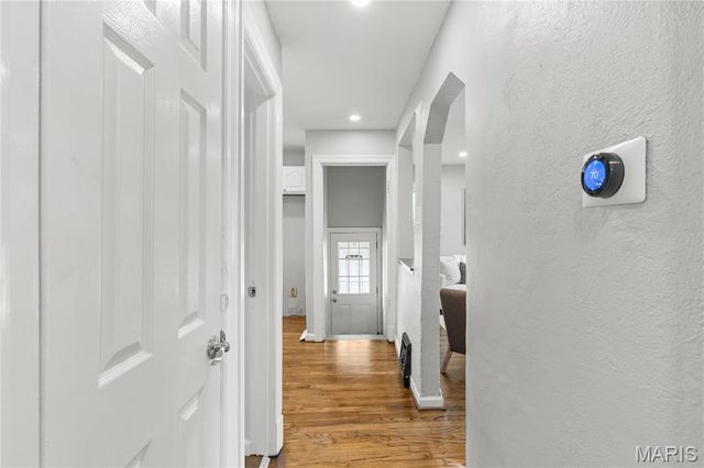 8035 Genesta Street, St Louis, MO 63123