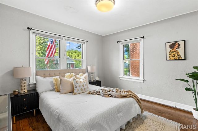 8035 Genesta Street, St Louis, MO 63123