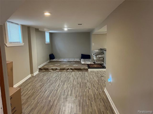 4317 Jonathon Street, Dearborn, MI 48126