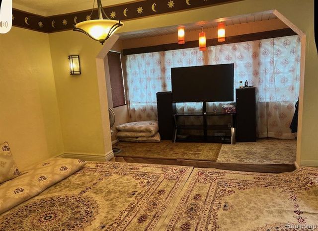4317 Jonathon Street, Dearborn, MI 48126