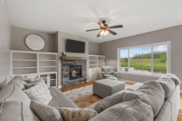 305 Art Street NW, New Prague, MN 56071