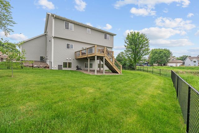305 Art Street NW, New Prague, MN 56071