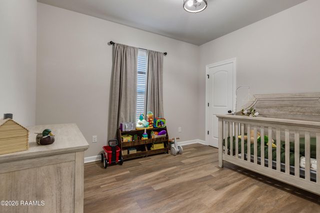 100 Saint Kenan Street, Youngsville, LA 70592