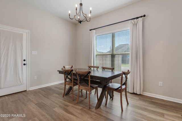 100 Saint Kenan Street, Youngsville, LA 70592