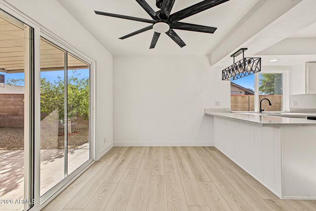 7633 W WOLF Street, Phoenix, AZ 85033