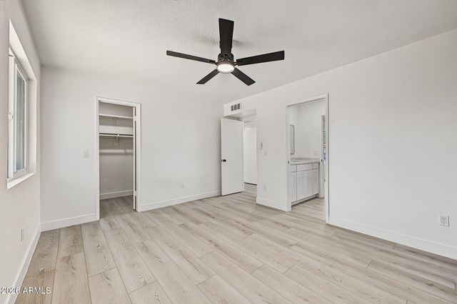 7633 W WOLF Street, Phoenix, AZ 85033