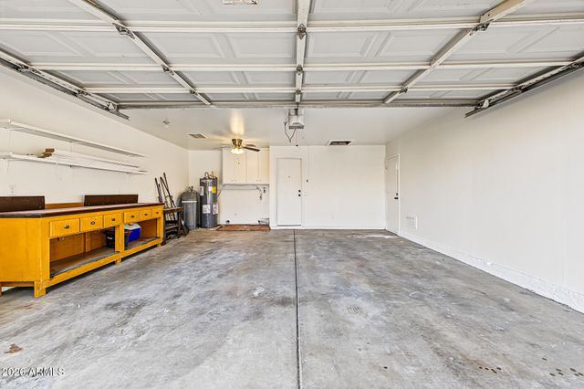7633 W WOLF Street, Phoenix, AZ 85033