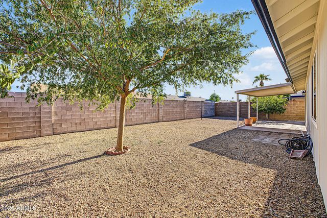 7633 W WOLF Street, Phoenix, AZ 85033