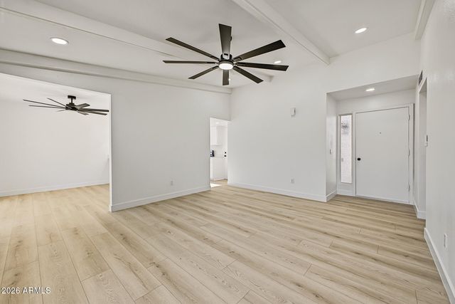 7633 W WOLF Street, Phoenix, AZ 85033