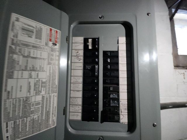 3974 N 28th STREET, Milwaukee, WI 53216