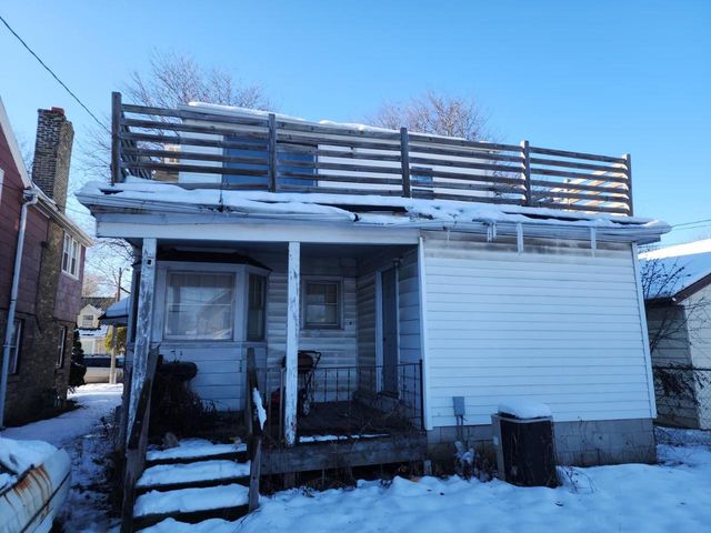 3974 N 28th STREET, Milwaukee, WI 53216