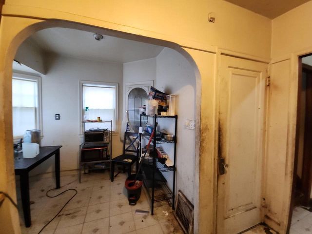 3974 N 28th STREET, Milwaukee, WI 53216