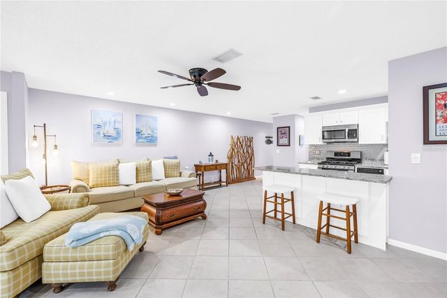 5725 80TH STREET N 106, St Petersburg, FL 33709