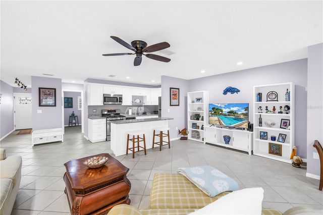 5725 80TH STREET N 106, St Petersburg, FL 33709