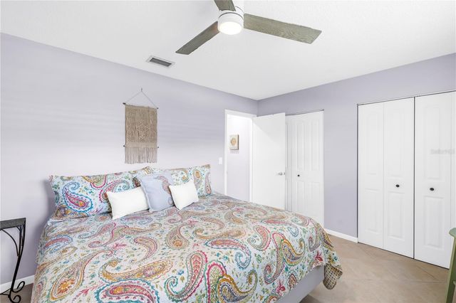 5725 80TH STREET N 106, St Petersburg, FL 33709