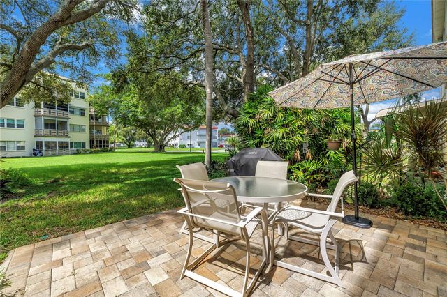 5725 80TH STREET N 106, St Petersburg, FL 33709